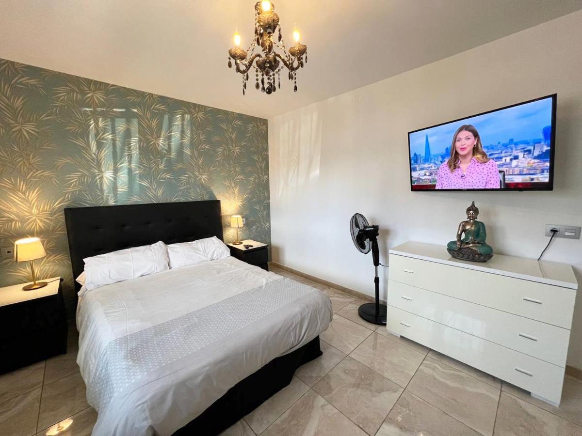 Modern Apartment With Prime Location Puerto del Carmen  Ngoại thất bức ảnh